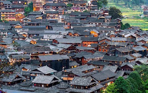 黄石6种常见的外墙仿石漆施工工艺！